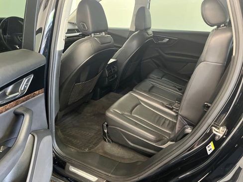 Used 2017 Audi Q7 3.0T Premium Plus image 16