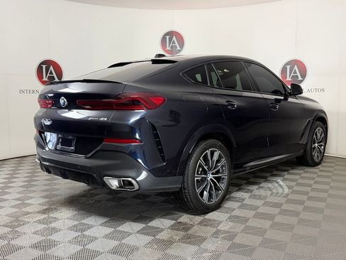 Used 2025 BMW X6 xDrive40i w/ Climate Comfort Package image 8