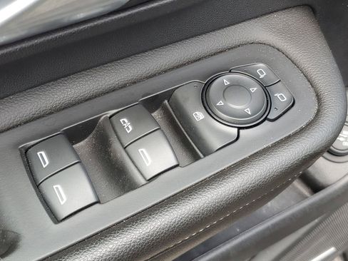 Used 2022 GMC Terrain Denali w/ LPO, Floor Liner Package AWD/4WD image 18