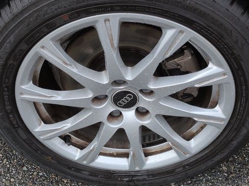 Used 2023 Audi A4 2.0T Premium w/ Convenience Package image 13