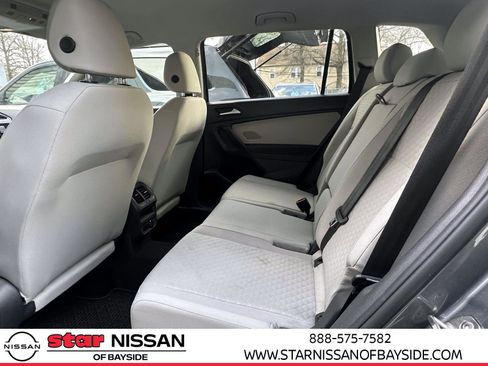 Used 2021 Volkswagen Tiguan S image 13