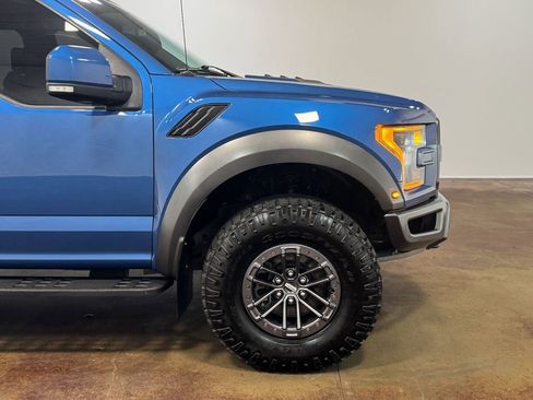 Used 2020 Ford F150 Raptor w/ Equipment Group 802A Luxury image 34