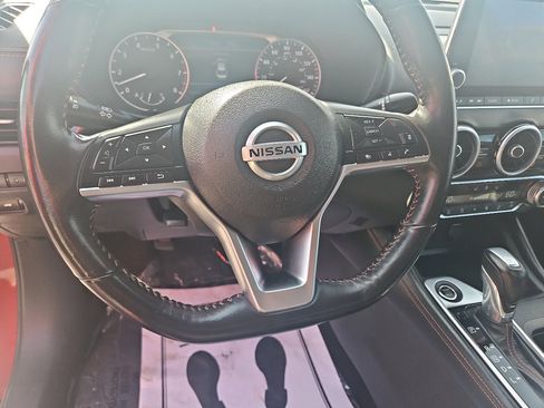 Used 2022 Nissan Sentra SR w/ Trunk Package image 22