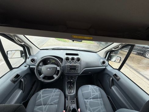 Used 2013 Ford Transit Connect XLT image 23