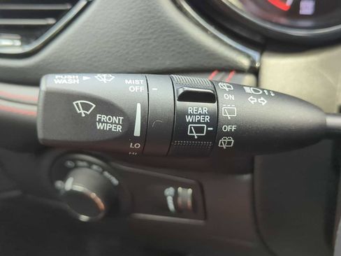 Used 2023 Dodge Durango GT image 25