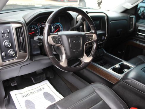 Used 2018 GMC Sierra 1500 Denali w/ Denali Ultimate Package image 16