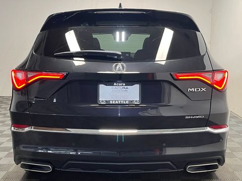 Certified 2022 Acura MDX SH-AWD w/ Advance Package image 21