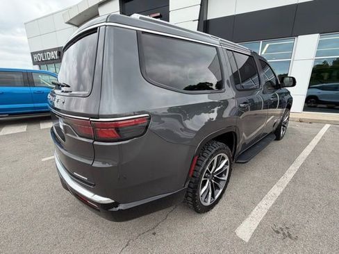 Used 2022 Jeep Wagoneer Series II w/ Premium Group I image 5