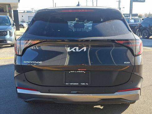 New 2026 Kia Sportage LX w/ LX Convenience Package image 7