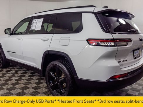 Used 2023 Jeep Grand Cherokee L Laredo AWD/4WD image 21