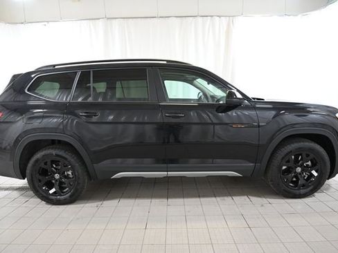New 2026 Volkswagen Atlas Peak Edition AWD/4WD image 14
