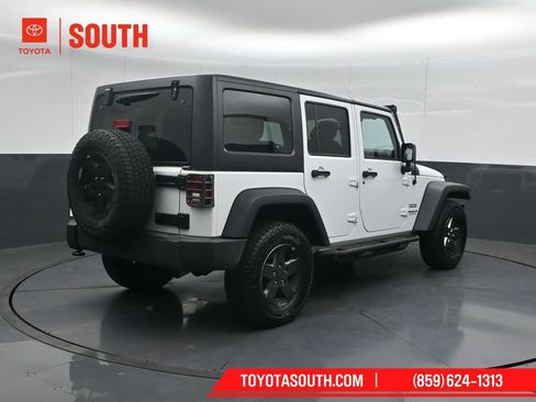 Used 2017 Jeep Wrangler Unlimited Sport w/ Quick Order Package 24S AWD/4WD image 2