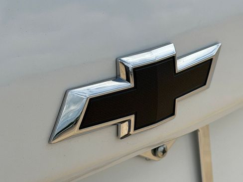 Used 2024 Chevrolet Equinox RS FWD image 9
