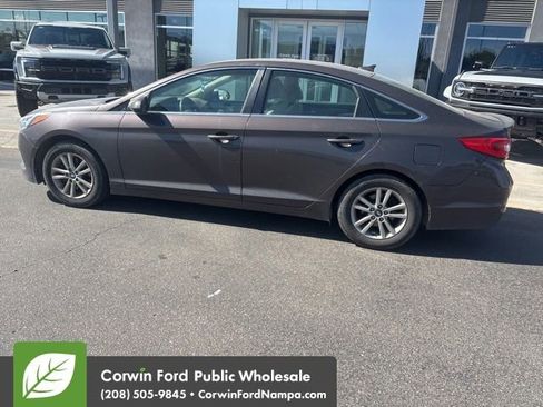 Used 2016 Hyundai Sonata SE FWD image 8