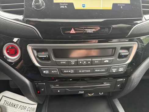 Used 2022 Honda Pilot Touring image 28