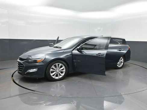 Used 2020 Chevrolet Malibu LT image 39