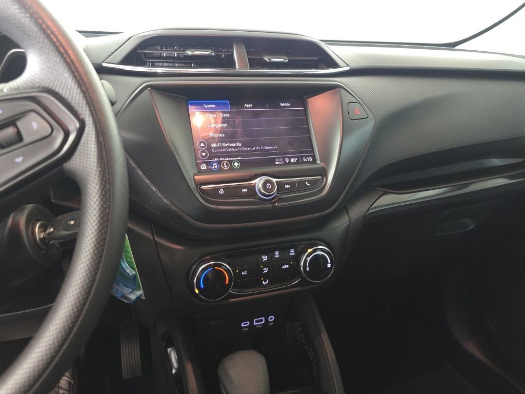 Certified 2023 Chevrolet TrailBlazer LS FWD image 18