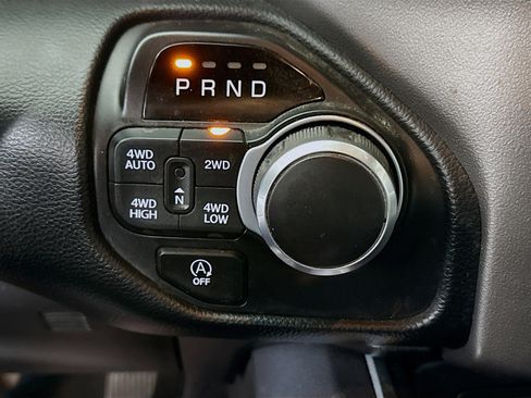 Used 2019 RAM 1500 Big Horn image 20