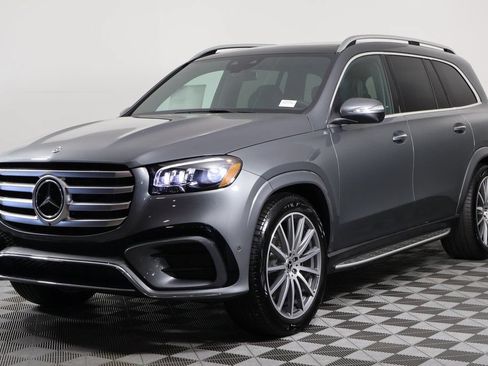 New 2026 Mercedes-Benz GLS 580 4MATIC image 1