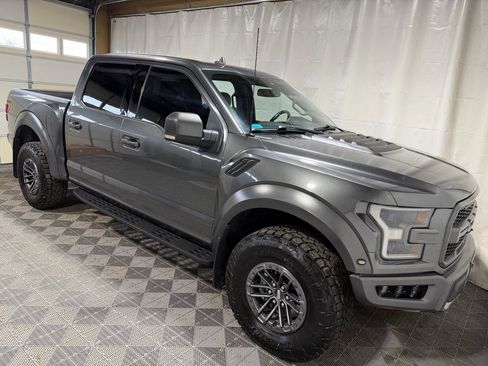 Used 2019 Ford F150 Raptor w/ Equipment Group 802A Luxury image 9
