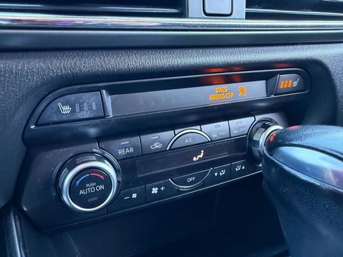 Used 2018 MAZDA CX-9 Sport image 37