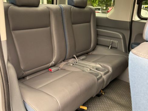 Used 2004 Honda Element LX image 12