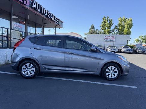 Used 2015 Hyundai Accent GS FWD image 2