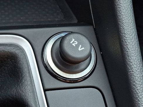 Certified 2026 Volkswagen Jetta SEL FWD image 24