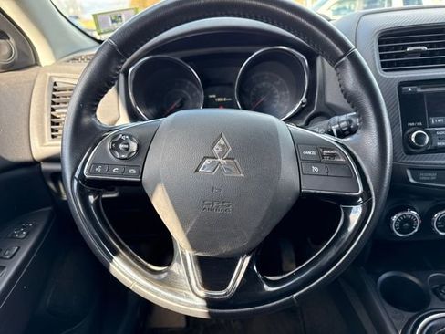 Used 2017 Mitsubishi Outlander Sport ES image 14