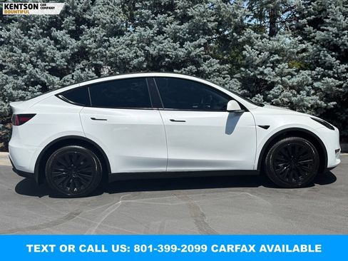 Used 2023 Tesla Model Y Long Range AWD/4WD image 10