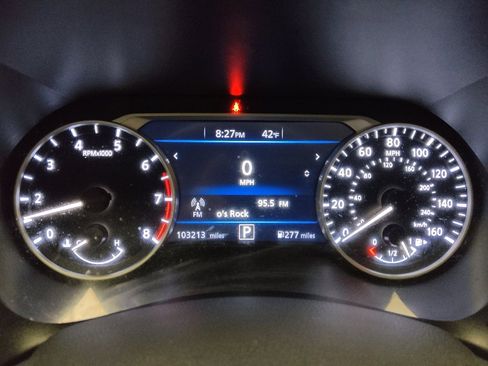 Used 2021 Nissan Sentra SV image 23