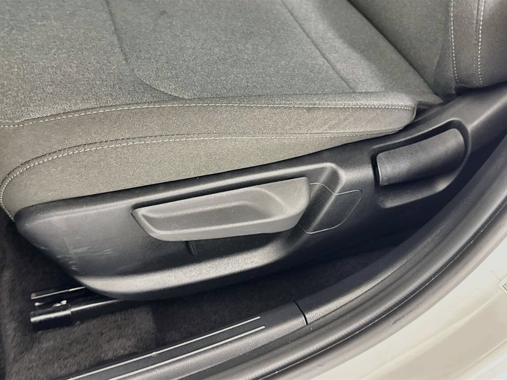 Used 2025 Kia K4 FWD image 20