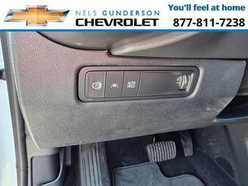 New 2026 Chevrolet Equinox EV LT w/ Comfort Package FWD image 19