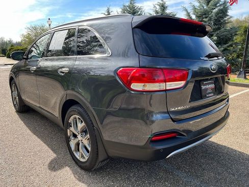 Used 2016 Kia Sorento EX AWD/4WD image 34