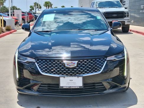 Used 2024 Cadillac CT4 Luxury RWD image 2