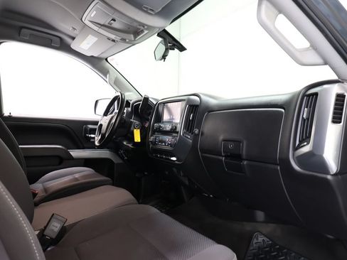 Used 2017 Chevrolet Silverado 1500 LT w/ LT Convenience Package AWD/4WD image 25