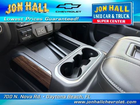 Used 2021 Chevrolet Silverado 1500 High Country w/ Technology Package image 30