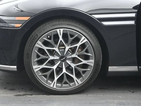 Used 2023 Genesis G90 3.5T AWD/4WD image 31