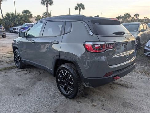 Used 2021 Jeep Compass Trailhawk image 6