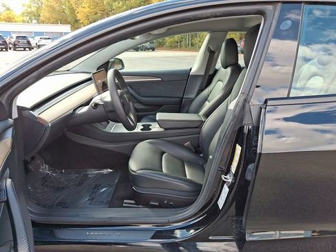 Used 2022 Tesla Model 3 Long Range image 17