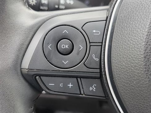 Used 2020 Toyota RAV4 XLE w/ Convenience Package AWD/4WD image 24