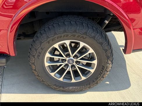 Used 2018 Ford F150 XLT w/ Equipment Group 302A Luxury AWD/4WD image 9
