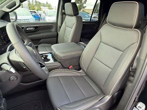 New 2026 Chevrolet Tahoe Premier AWD/4WD image 5