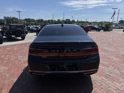 Used 2021 Genesis G90 5.0 Ultimate RWD image 35