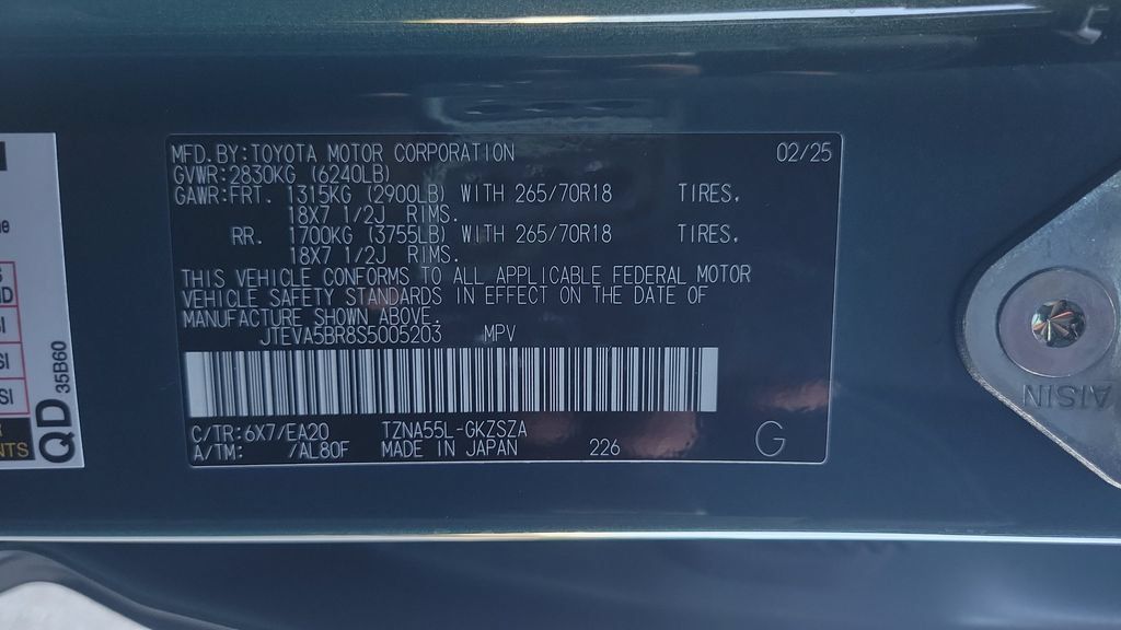 Used 2025 Toyota 4Runner TRD Off-Road Premium AWD/4WD image 24