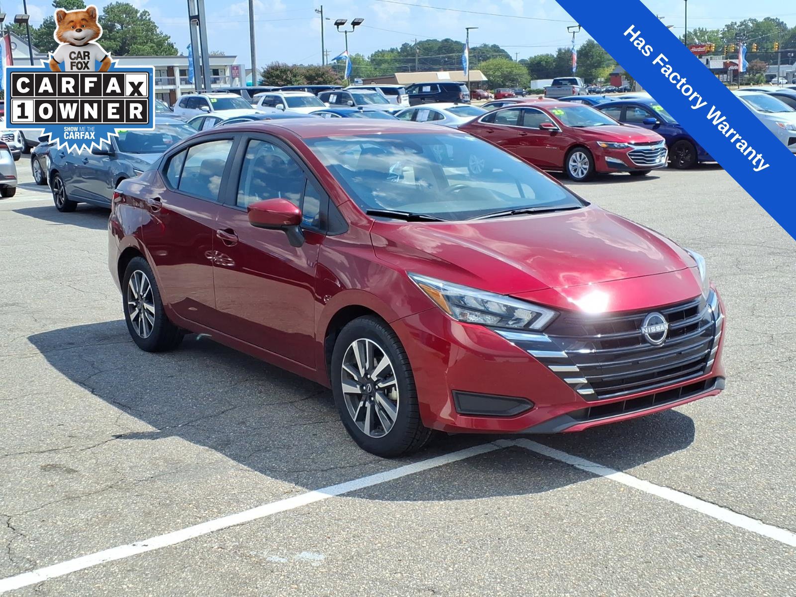 Used 2025 Nissan Versa SV FWD image 7