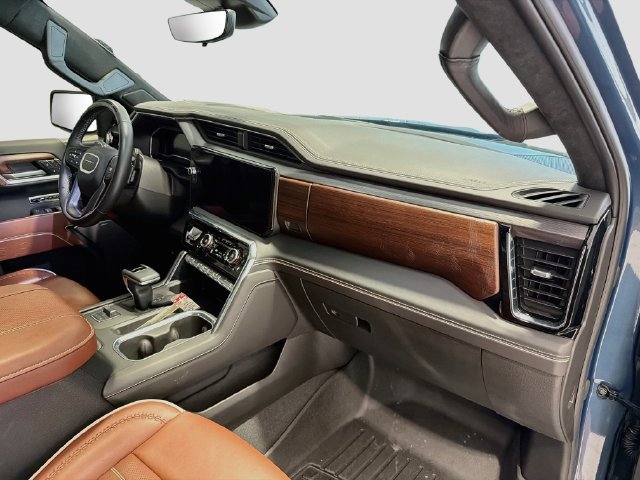 Used 2025 GMC Sierra 1500 Denali Ultimate AWD/4WD image 26