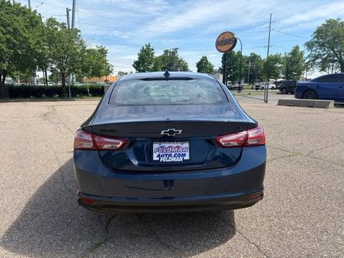 Used 2022 Chevrolet Malibu LT FWD image 4