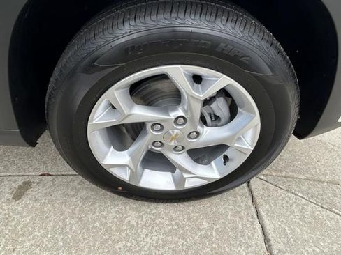 New 2026 Chevrolet Trax LS w/ LS Convenience Package image 32