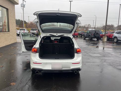 Used 2022 Volkswagen GTI SE image 11